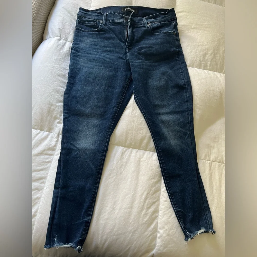 Express Jeans - Picture 1 of 4